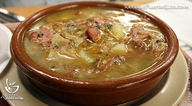 Caldo Gallego