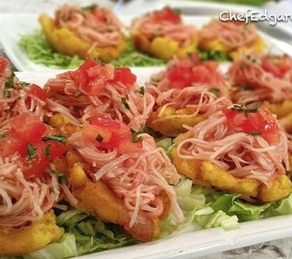 Tostones Rellenos de King Crab